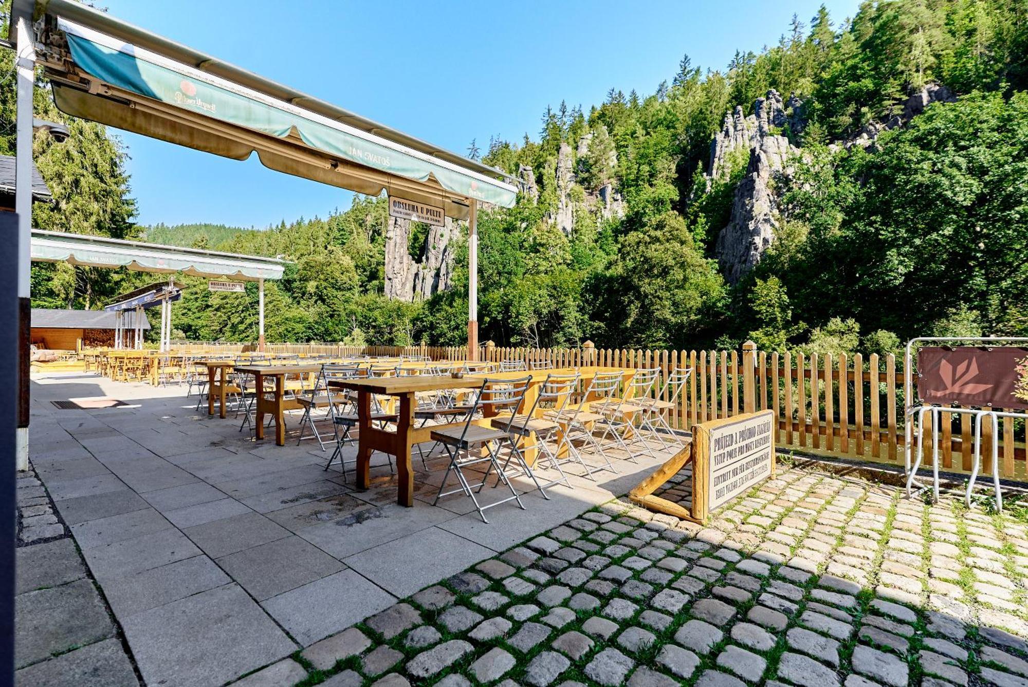 Apartmany Svatosske Skaly Loket Exterior foto