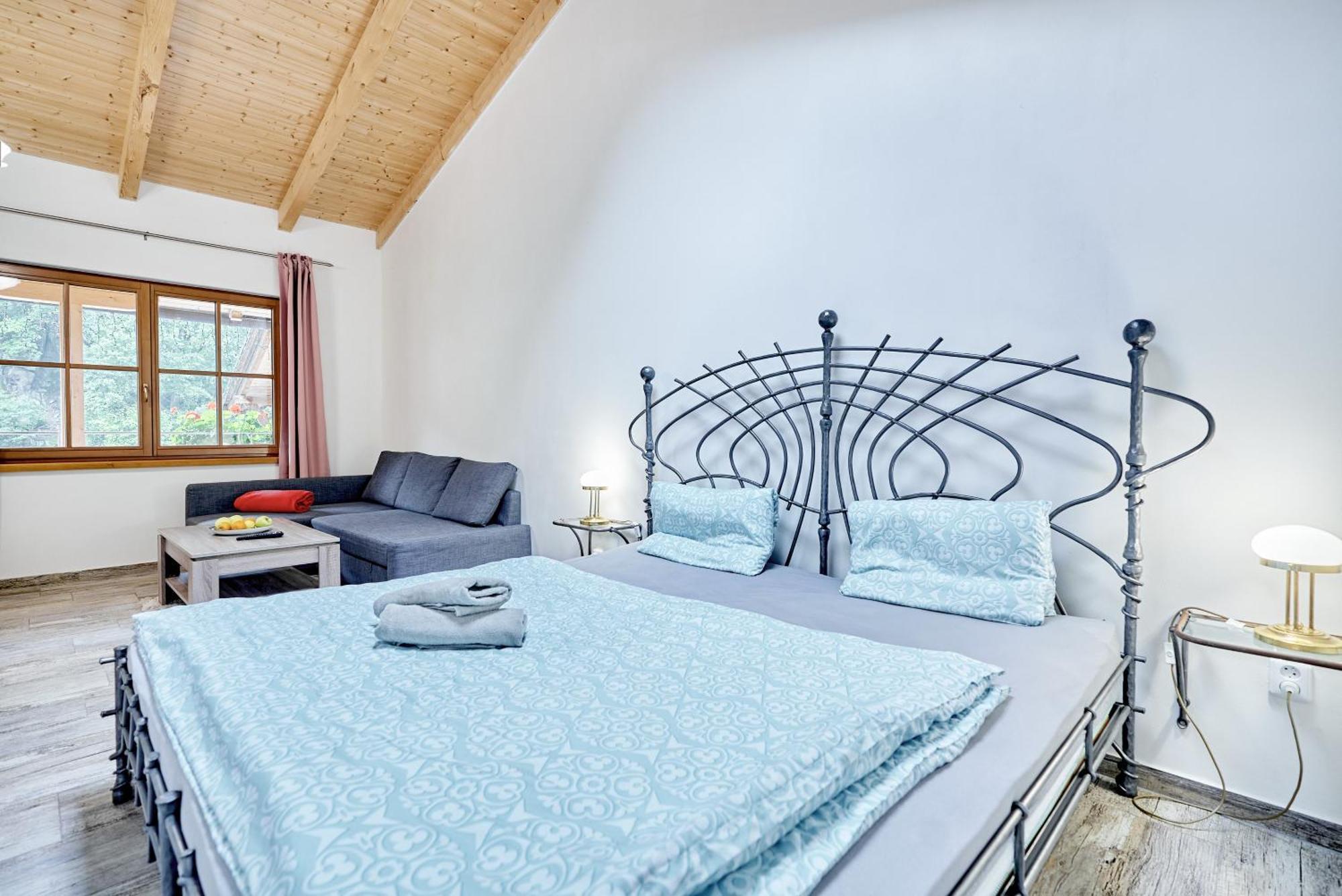 Apartmany Svatosske Skaly Loket Exterior foto